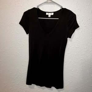 Black v neck top